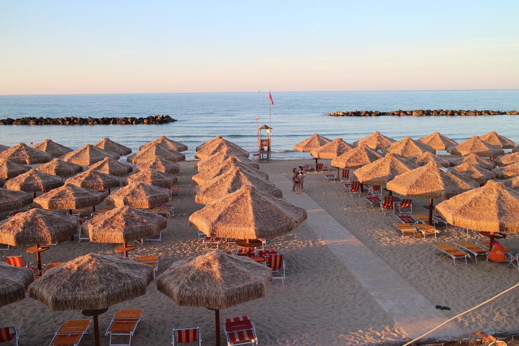 Holiday Dreams Francavilla Al Mare Exterior foto